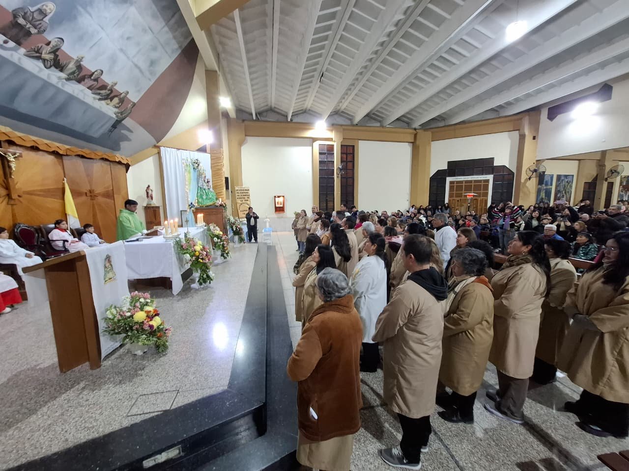 Devoción, aniversarios y renovación en el cierre de la novena.